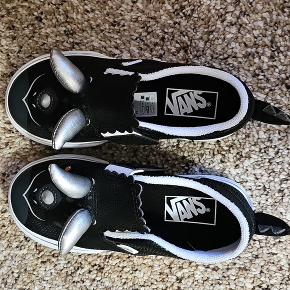 Vans Triceratops Dinosaur Classic Slip-on Sneakers - Picture 6 of 8